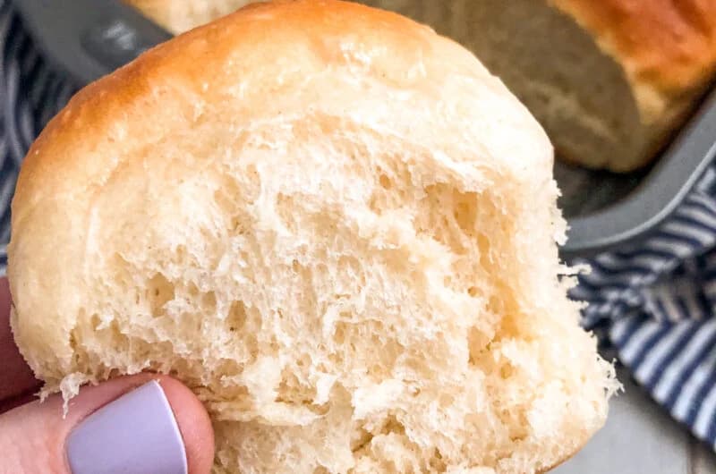 30 Minute Dinner Rolls With Soft, Fluffy Centers